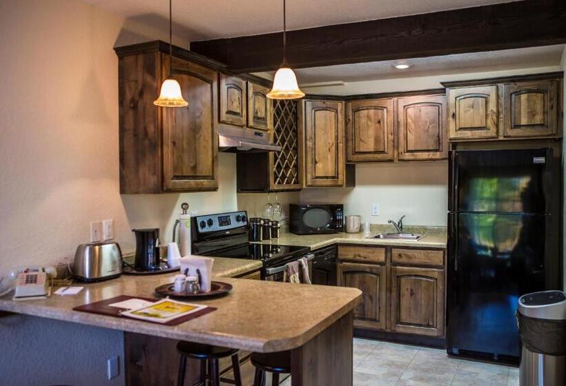 带大床的套房, The Stagecoach Inn