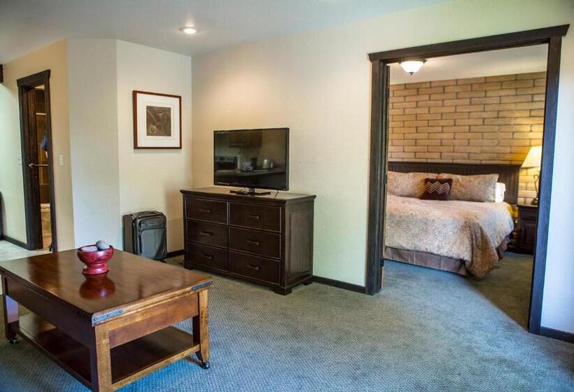 带大床的套房, The Stagecoach Inn