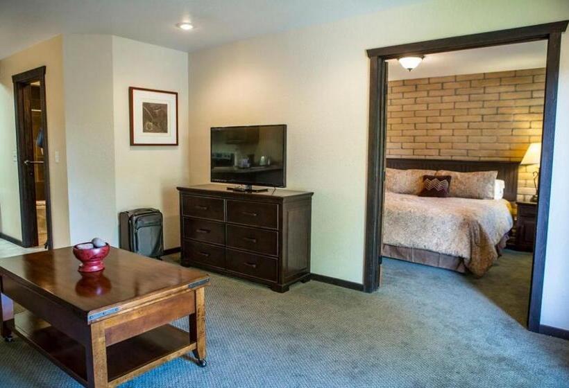 带大床的套房, The Stagecoach Inn