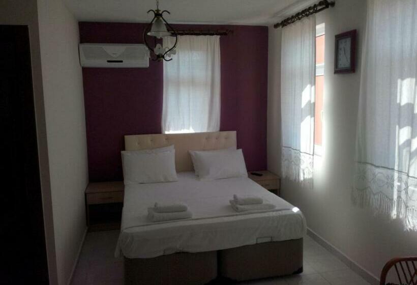 חדר סטנדרט לשלושה, Villa Koknar Pension