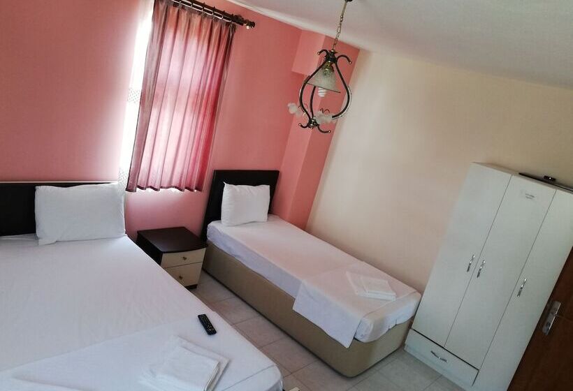 חדר סטנדרט לשלושה, Villa Koknar Pension