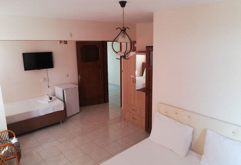 חדר סטנדרט לשלושה, Villa Koknar Pension