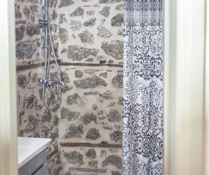 Chambre Deluxe Vue Jardin, Bayiri