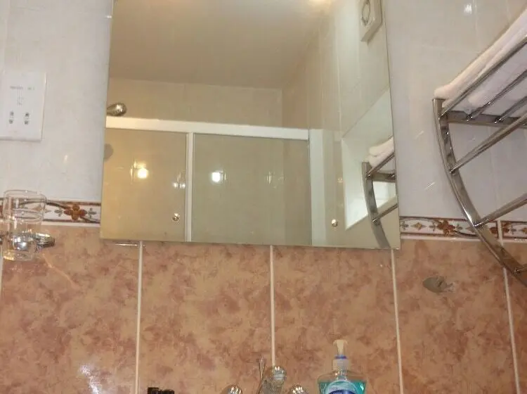 デラックスルーム, De La Warr Guest House