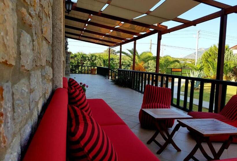 Perhehuone, Villa Kizlan Ova