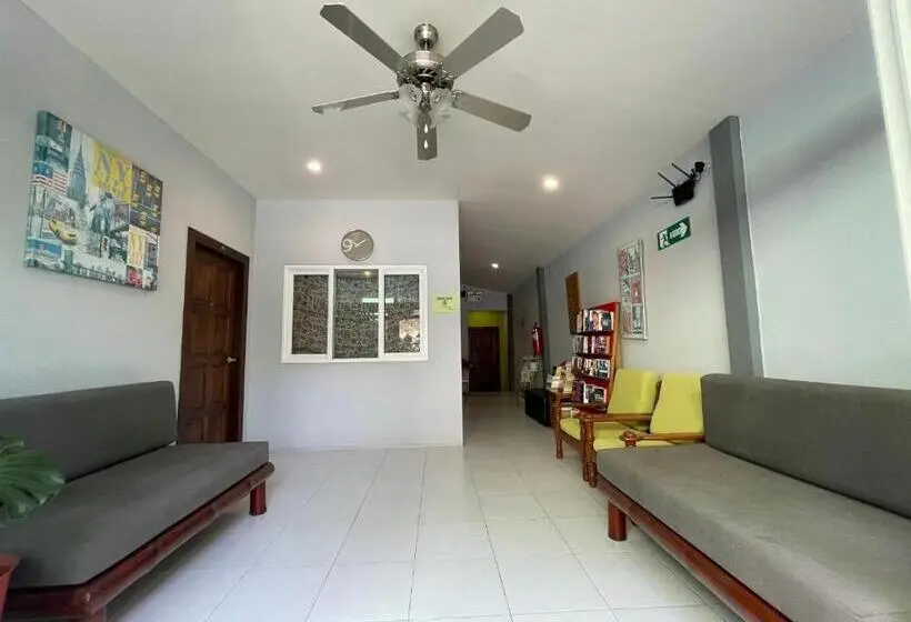 Standard-studio, Good 9 At Home