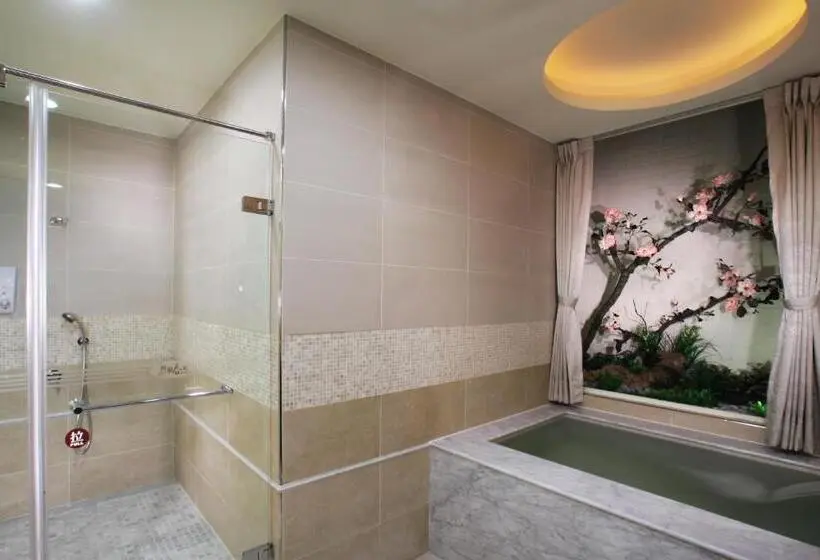 اتاق استاندارد, Chuang Tang Spring Spa Hotel Deyang