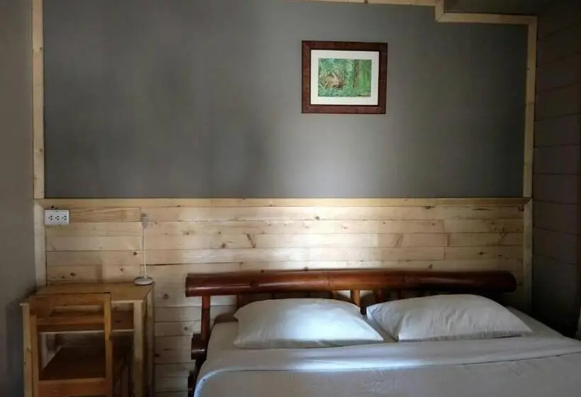اتاق اساندارد با چشم‌انداز جانبی به دریا, Lazy Hut