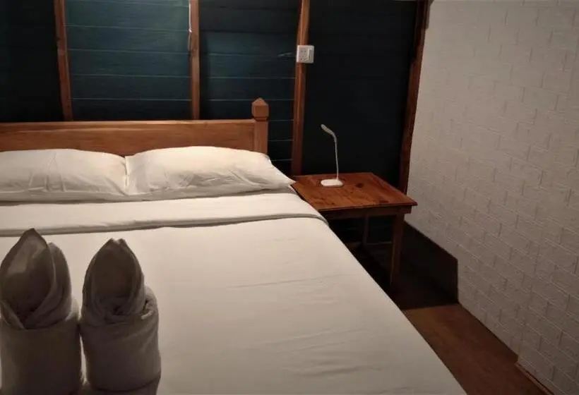 بانگلوی استاندارد 2 خوابه, Lazy Hut