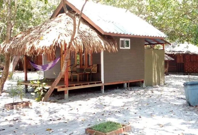 اتاق استاندارد با بالکن, Lazy Hut