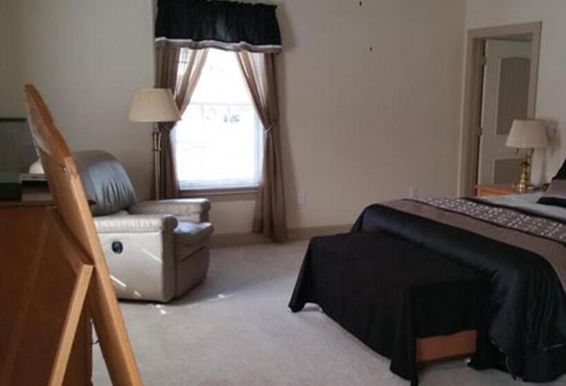 חדר דחוקס עם מיטת קינג, Stamford Gables Bed And Breakfast