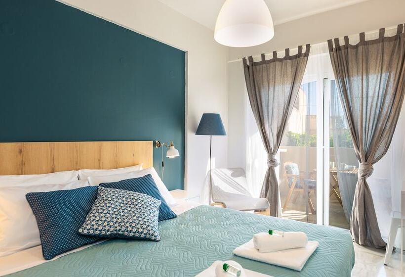 1 Bedroom Apartment, Theros