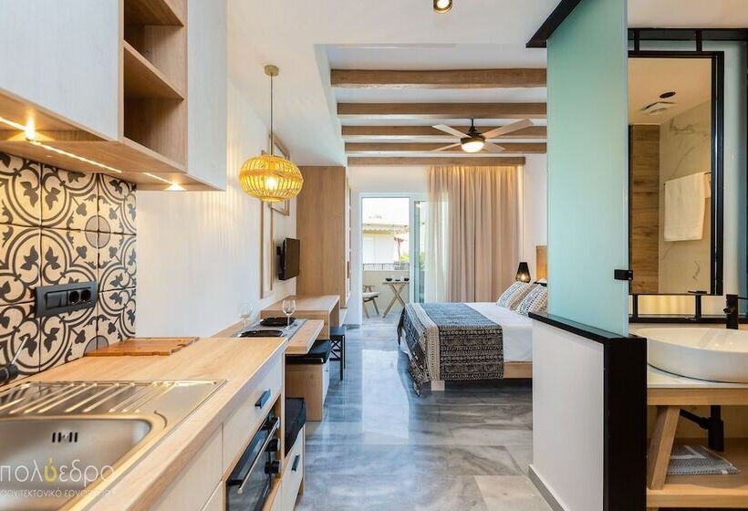 Family Apartment, Theros