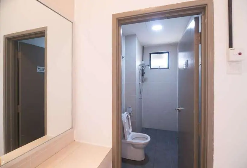 تختخواب در اتاق مشترک, Bed Attitude Guesthouse Langkawi Hostel