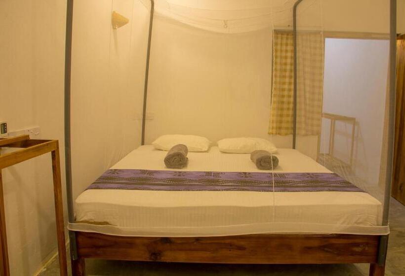 غرفة قياسية, Eagle Resort Arugambay
