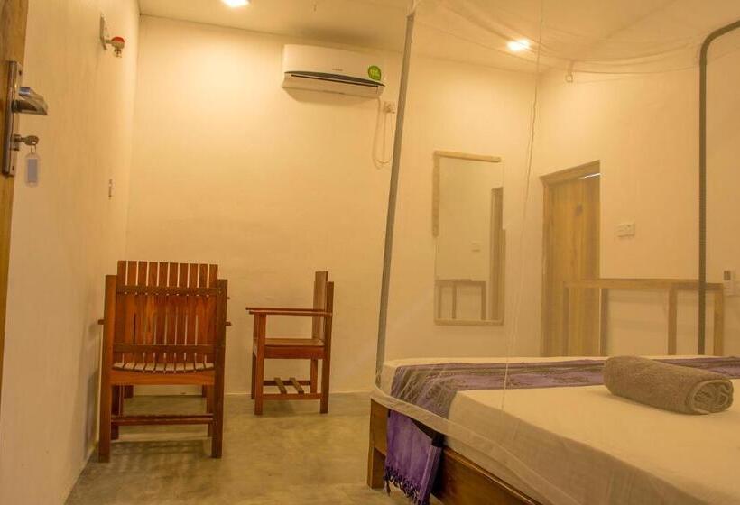 غرفة قياسية, Eagle Resort Arugambay
