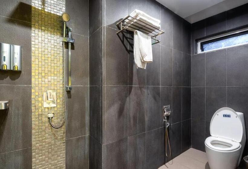 اتاق سوپریور با تخت بزرگ, Apple Hotel Times Square