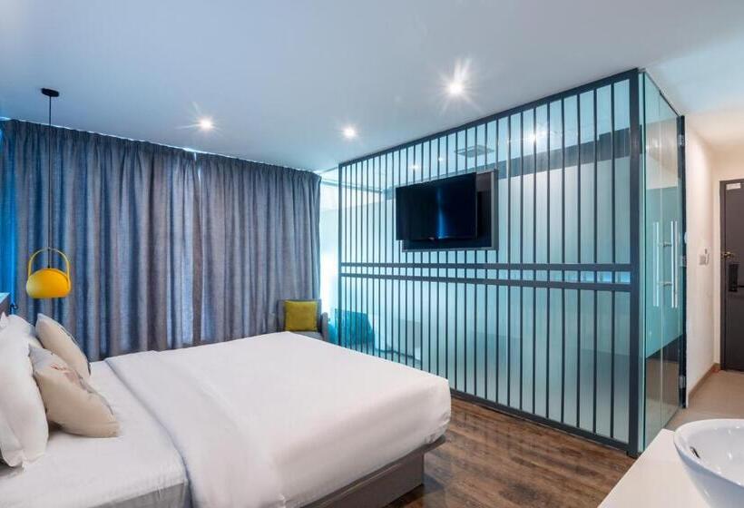 سوییت لوکس, Apple Hotel Times Square