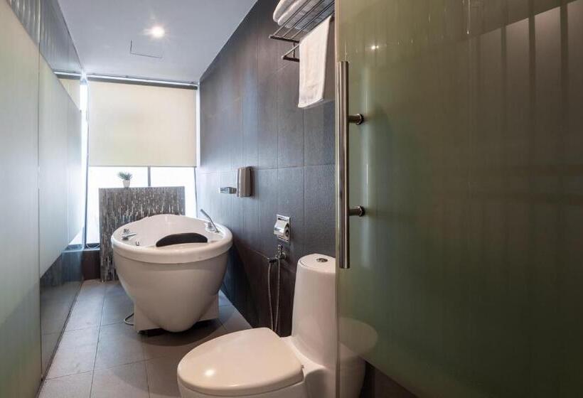 سوییت اجرایی, Apple Hotel Times Square