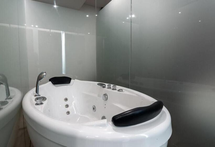 Президентский Люкс, Apple Hotel Times Square