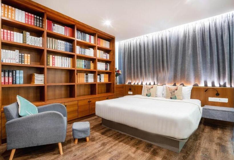 Президентский Люкс, Apple Hotel Times Square