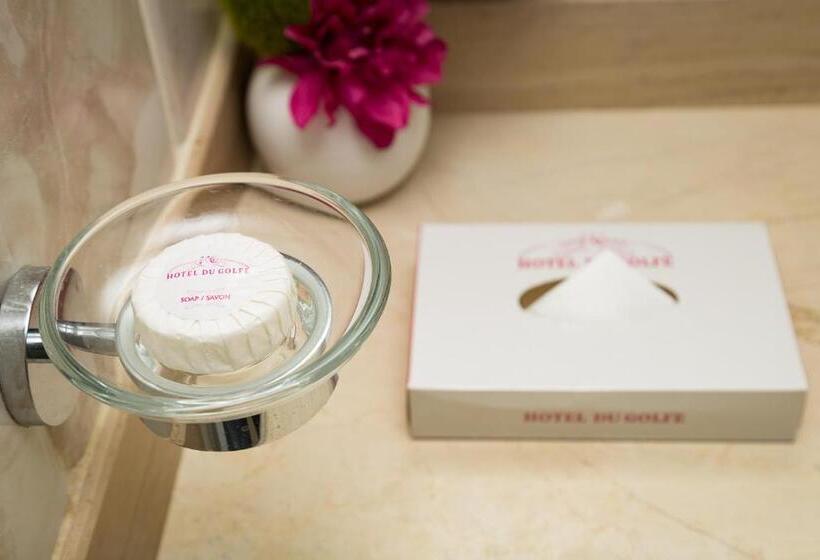 اتاق لوکس با تخت بزرگ, Du Golfe