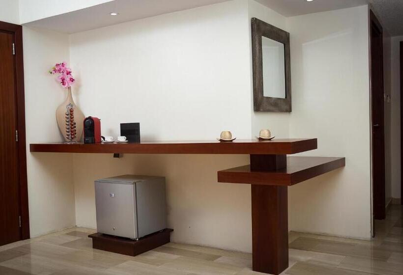 Deluxe Suite Sea View, Du Golfe