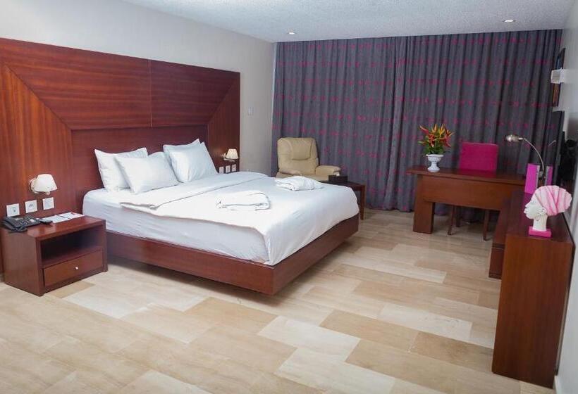 Deluxe Suite Sea View, Du Golfe