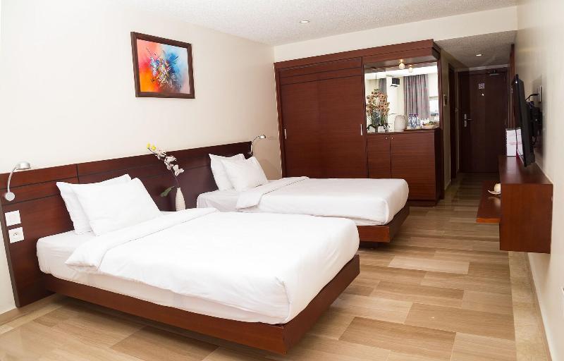 اتاق لوکس, Du Golfe