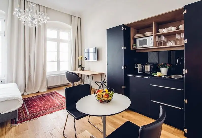 Standard Studio, Adele Apartments
