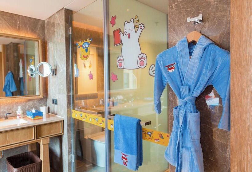 Aile Süiti, Le Méridien Emei Mountain Resort