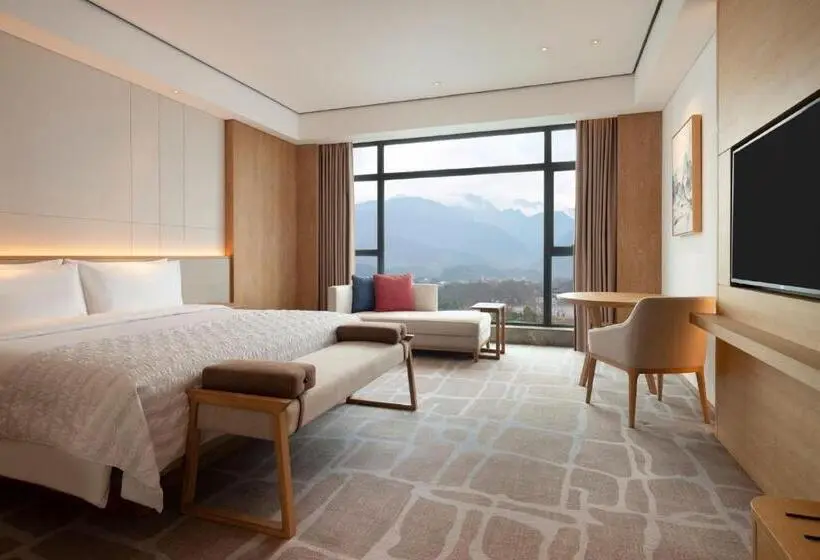 デラックスルーム, Le Méridien Emei Mountain Resort