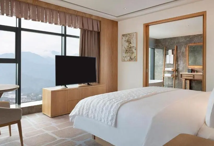 デラックススイート, Le Méridien Emei Mountain Resort