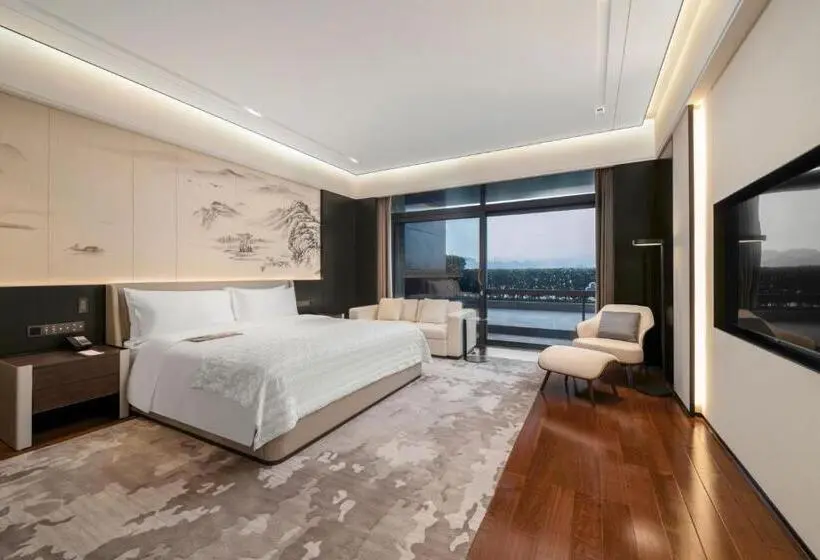 プレジデントスイートルーム, Le Méridien Emei Mountain Resort