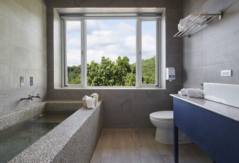 اتاق استاندارد چهار تخته, Reikei Hot Spring Resort