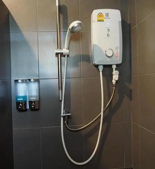 اتاق استاندارد چهار تخته, Friendly Hotel Krabi