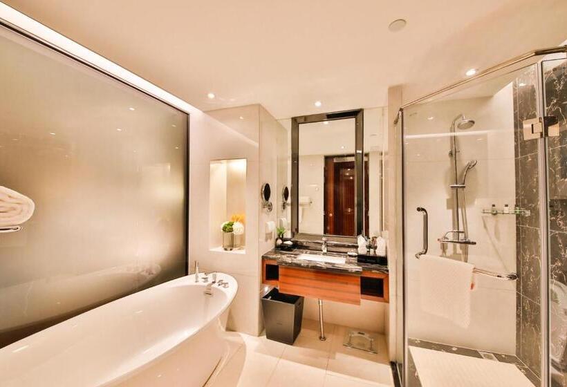 Suit Deluxe, Jianghai Country Garden Phoenix