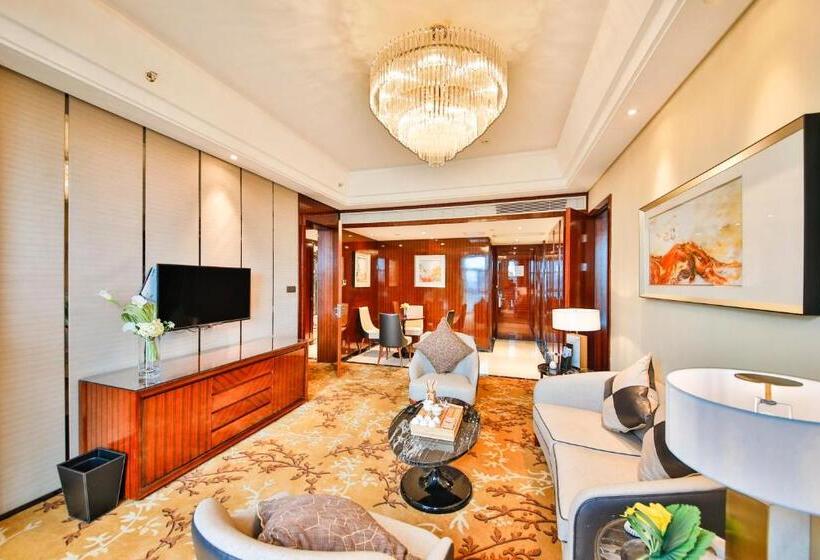 Suite Executiva, Jianghai Country Garden Phoenix