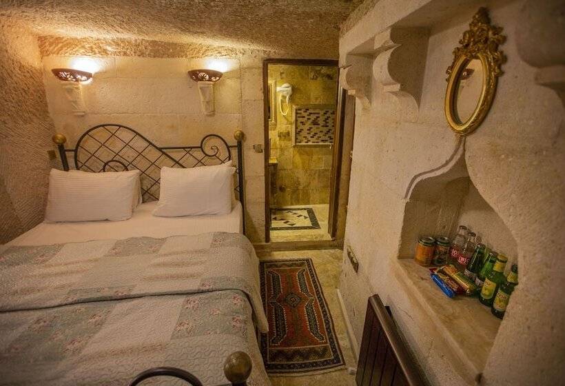 标准间, Royal Cave