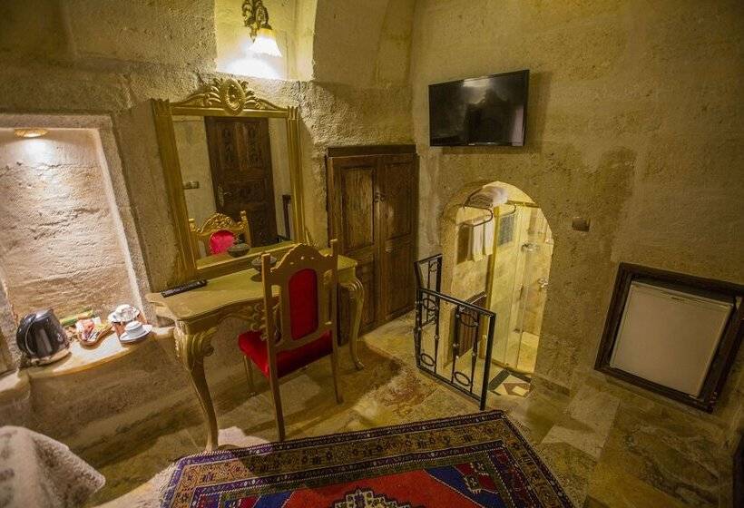 标准间, Royal Cave