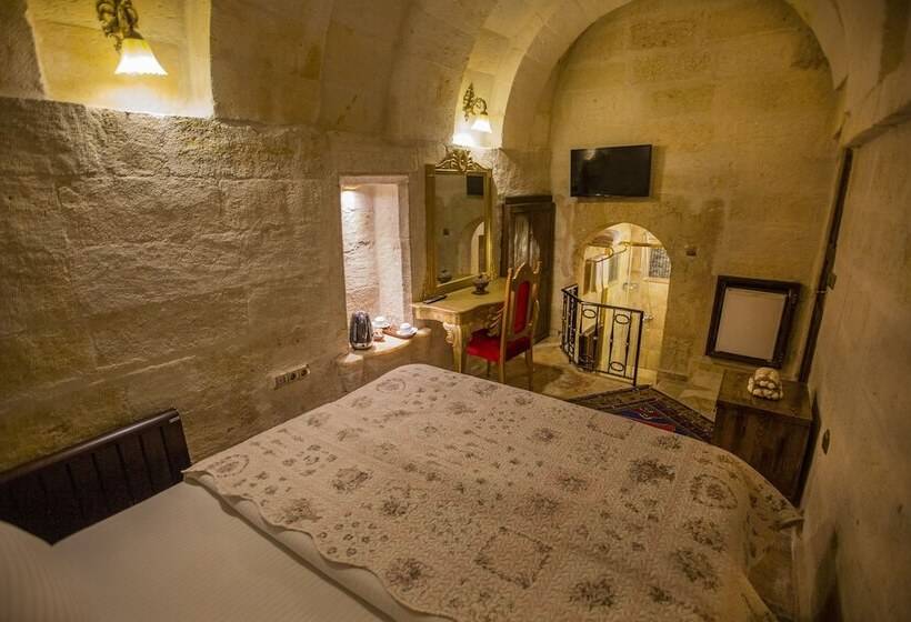 标准间, Royal Cave