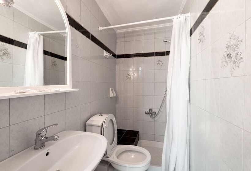 דירת חדר נוף לים, Koroni Village