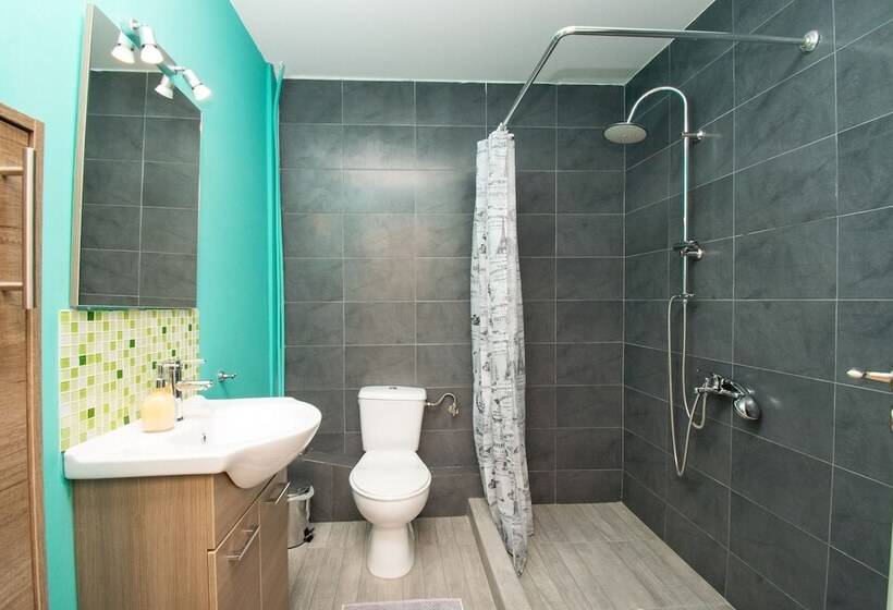 带1个卧室带花园景观的公寓, Stone Palace