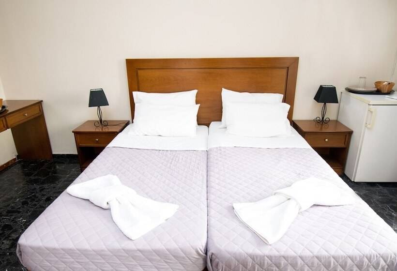 带1个卧室的带阳台的公寓, Stone Palace