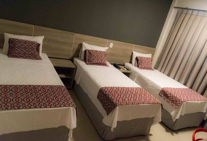 اتاق استاندارد سه نفره, 103 Hotel & Flats