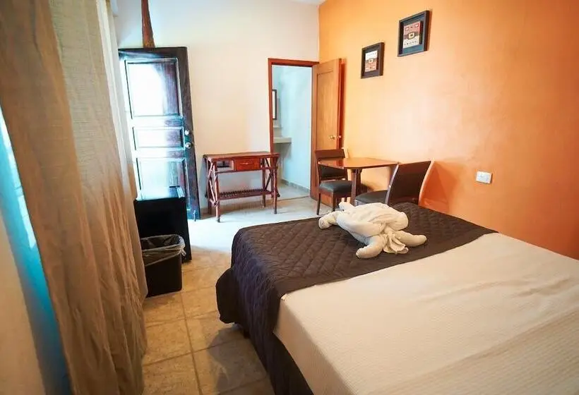 ベーシックルーム, Golden Paradise Hostel