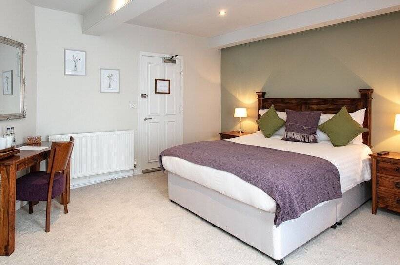 غرفة قياسية, The Congresbury Arms