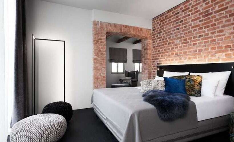 デラックスルーム, Mittermeiers Alter Ego