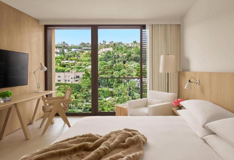 도시전망 디럭스룸 킹침대, The West Hollywood Edition