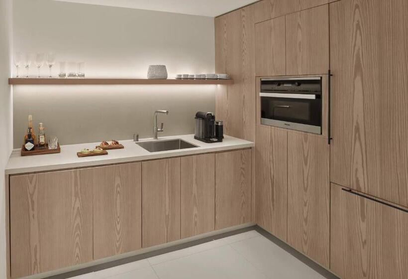 펜트하우스 스위트, The West Hollywood Edition